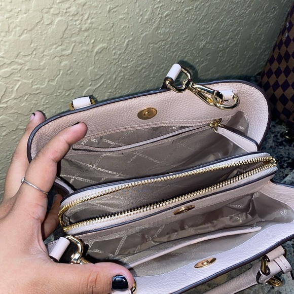 Michael Kors XSmall Crossbody - Picture 2 of 4